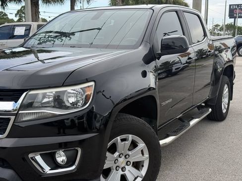 Used 2018 Chevrolet Colorado LT w/ LT Convenience Package RWD image 5