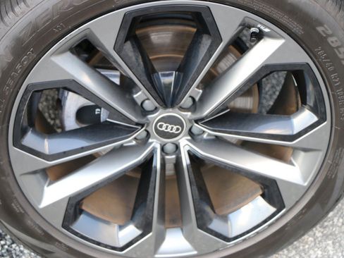 Used 2025 Audi Q7 3.0T Premium Plus w/ Premium Plus Package AWD/4WD image 14