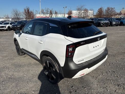 New 2026 Nissan Kicks SR w/ SR Premium Package image 8