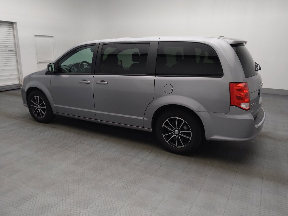 Used 2019 Dodge Grand Caravan GT FWD image 3