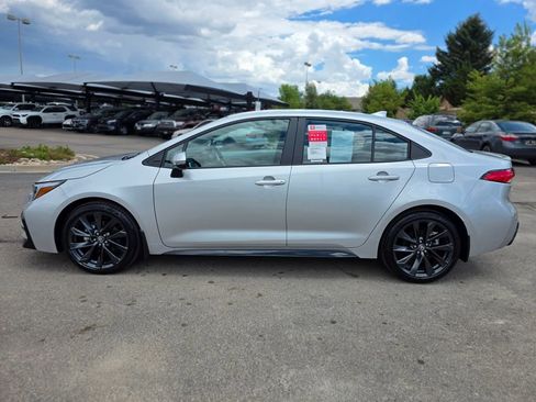 Used 2025 Toyota Corolla SE image 5
