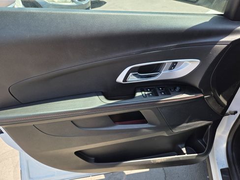 Used 2013 Chevrolet Equinox LT w/ Driver Convenience Package FWD image 6