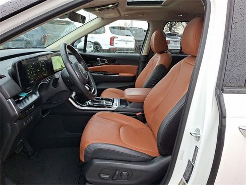Certified 2023 Kia Carnival SX Prestige image 14