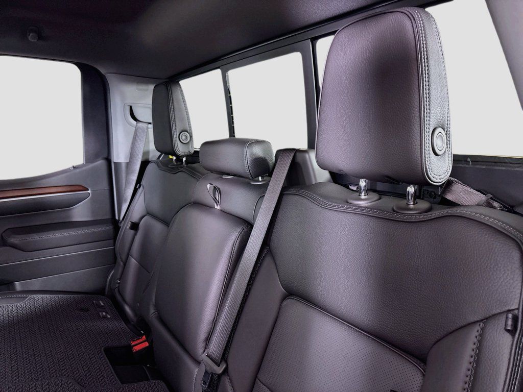 New 2026 GMC Sierra 1500 Denali AWD/4WD image 25