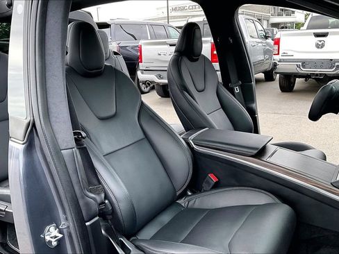 Used 2023 Tesla Model X AWD/4WD image 30