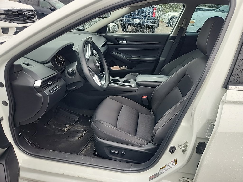 Used 2020 Nissan Altima 2.5 S FWD image 17
