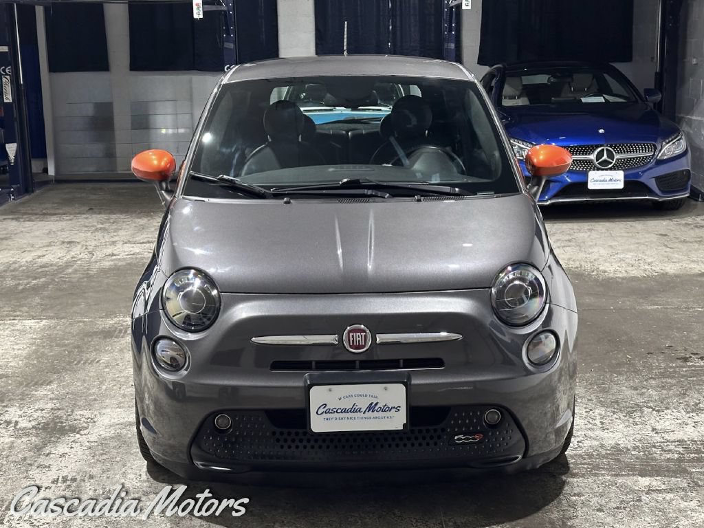 Used 2014 FIAT 500 e w/ Esport Package FWD image 3