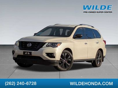 Used 2018 Nissan Pathfinder SL w/ Midnight Edition Package