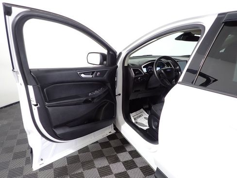 Used 2021 Ford Edge SE AWD/4WD image 19