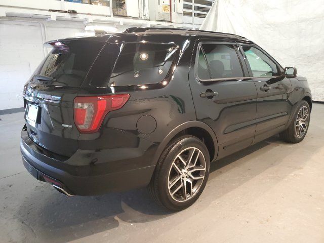 Used 2017 Ford Explorer Sport w/ Equipment Group 401A AWD/4WD image 7