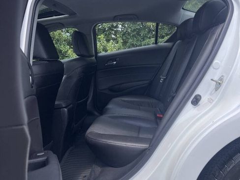 Used 2018 Acura ILX FWD image 16