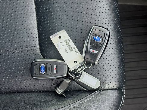Used 2020 Subaru Forester Limited image 33