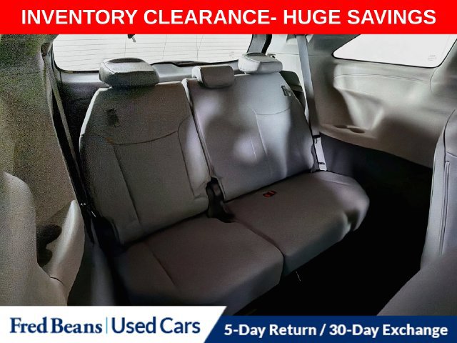 Used 2024 Toyota Sienna XLE w/ XLE Plus Package AWD/4WD image 36