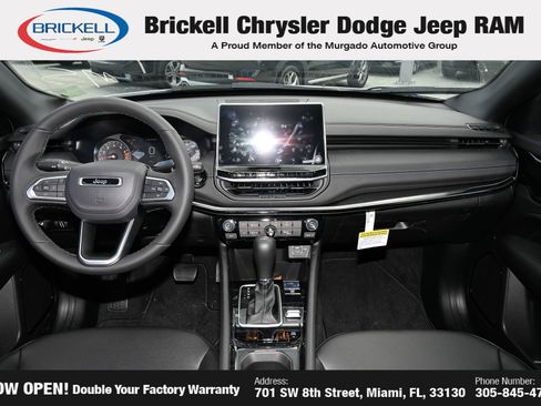 Used 2026 Jeep Compass Latitude AWD/4WD image 19