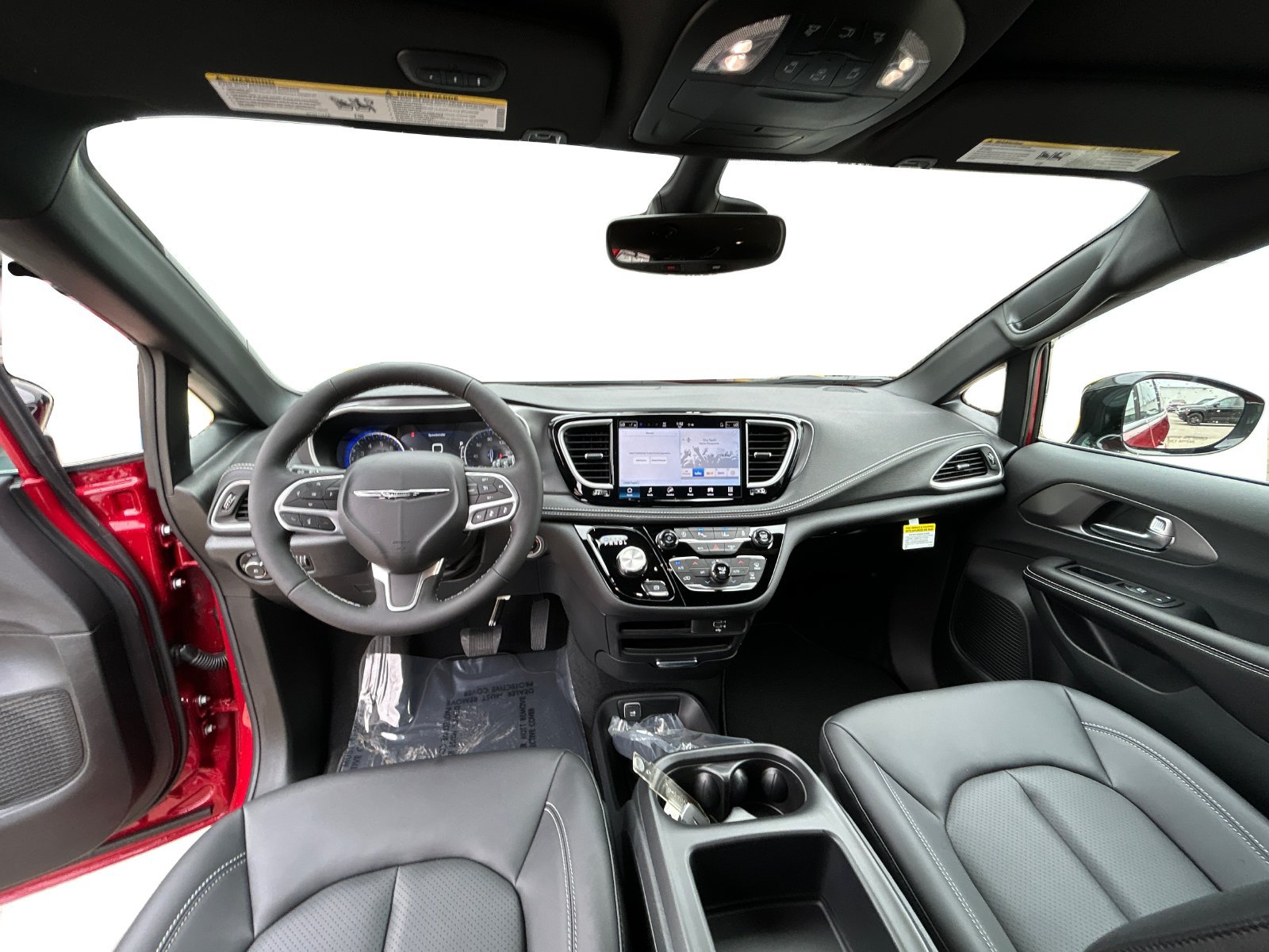 New 2026 Chrysler Pacifica Select FWD image 19