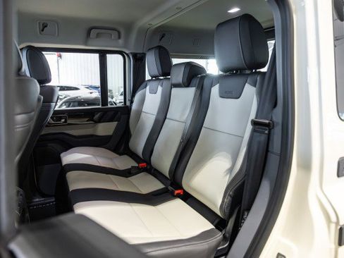 Used 2025 INEOS Grenadier AWD/4WD image 45