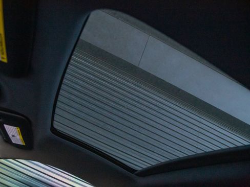 Certified 2024 Porsche 911 Carrera RWD image 14