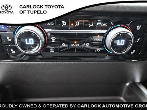 Used 2025 Chevrolet Silverado 2500 High Country w/ High Country Premium Package AWD/4WD image 15