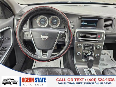 Used 2012 Volvo S60 T6 image 16