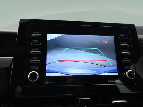 Used 2024 Toyota Camry SE image 29