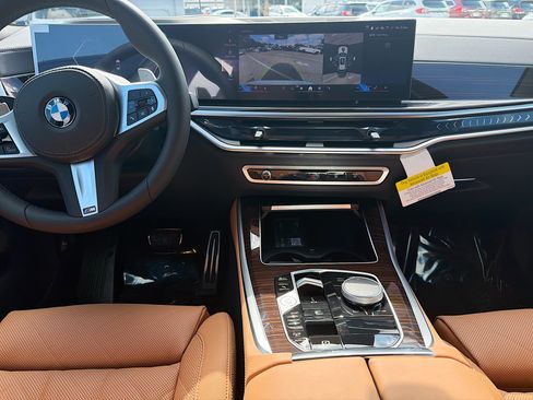 New 2026 BMW X5 xDrive40i w/ M Sport Package image 19