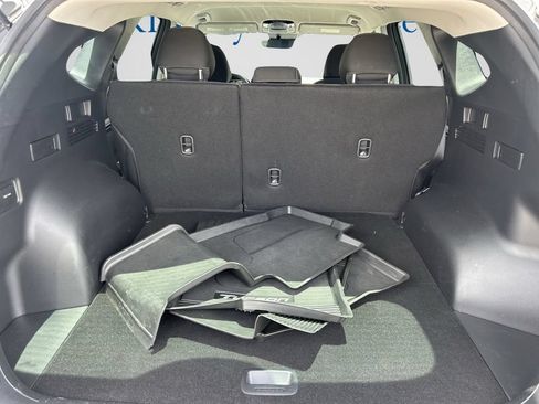 Certified 2024 Hyundai Tucson SE FWD image 15