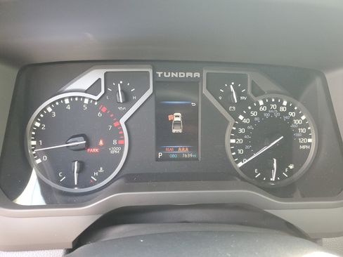 Used 2023 Toyota Tundra SR5 w/ SR5 Premium Package AWD/4WD image 18