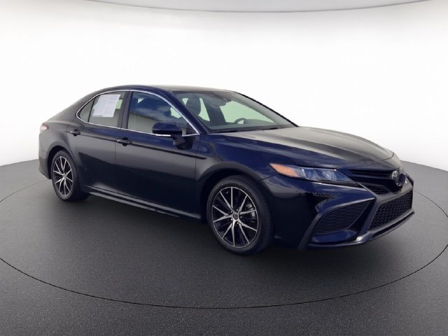 Used 2024 Toyota Camry SE w/ Convenience Package FWD image 8