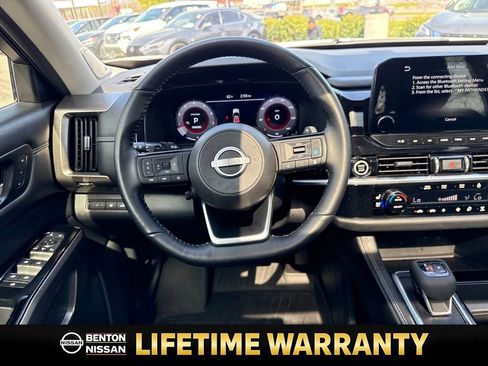 Certified 2024 Nissan Pathfinder Platinum w/ Cargo Package image 14