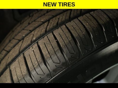 Used 2022 Jeep Grand Cherokee L Limited image 6