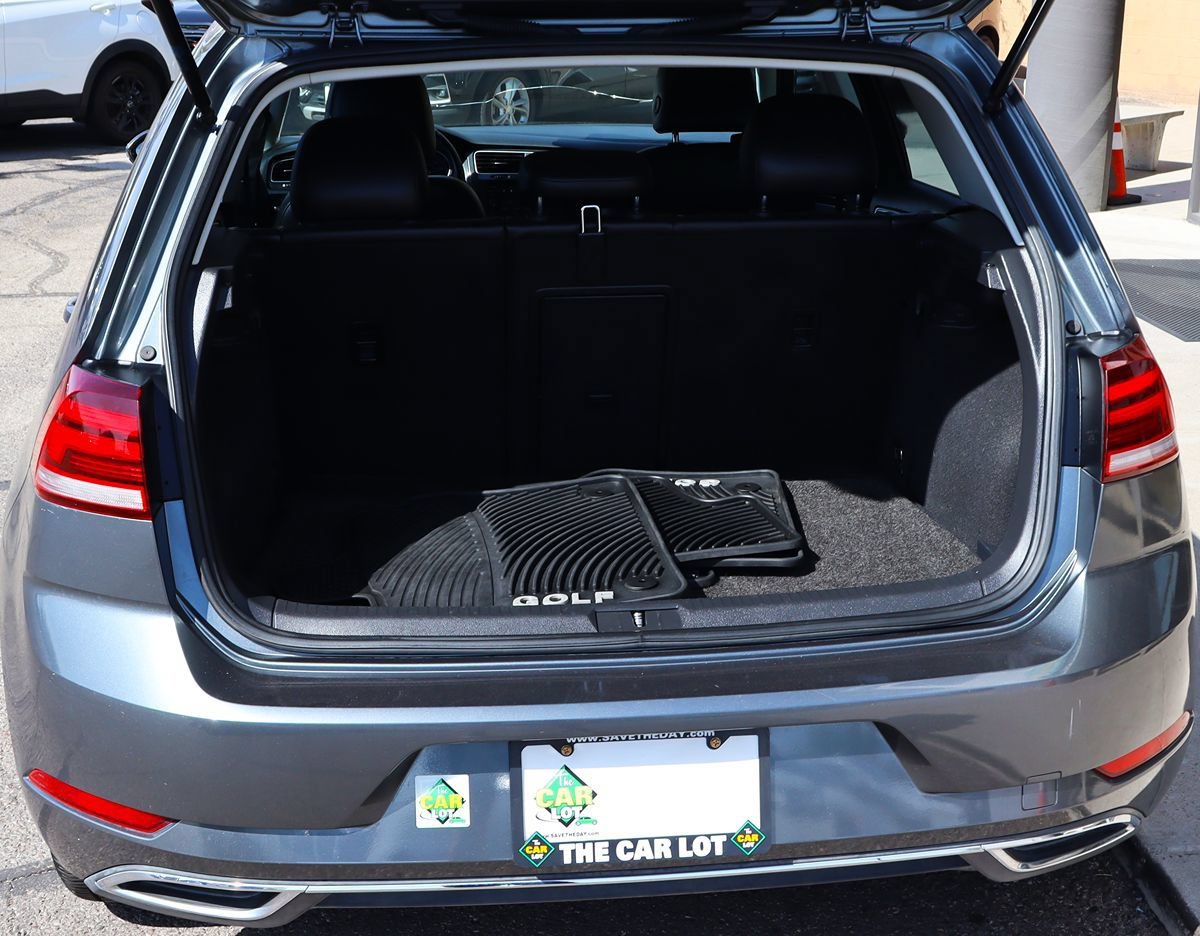 Used 2019 Volkswagen Golf SE w/ Driver Assistance Package FWD image 24