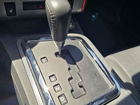 Used 2012 Dodge Challenger R/T RWD image 21