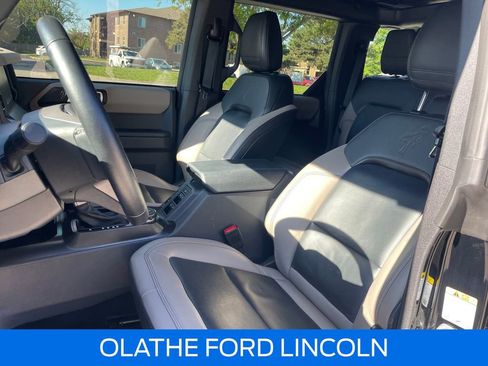 Certified 2024 Ford Bronco Wildtrak AWD/4WD image 11