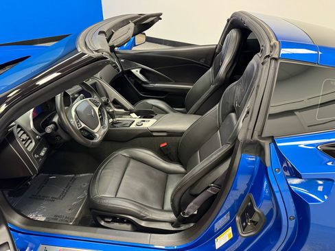 Used 2016 Chevrolet Corvette Z06 w/ 3LZ Preferred Equipment Group image 14