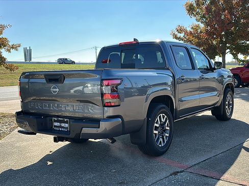 New 2026 Nissan Frontier SV w/ All-Weather Content Package image 8