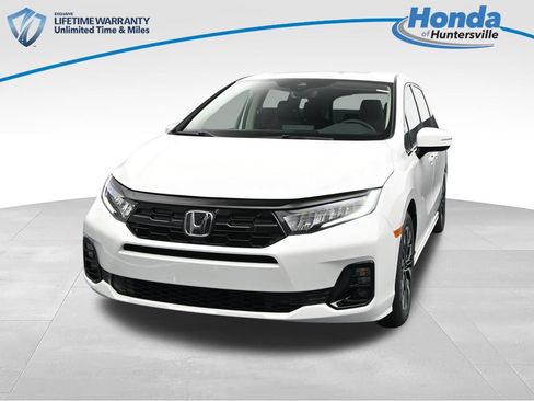 New 2026 Honda Odyssey Elite image 3
