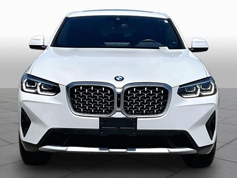 Used 2024 BMW X4 xDrive30i AWD/4WD image 4