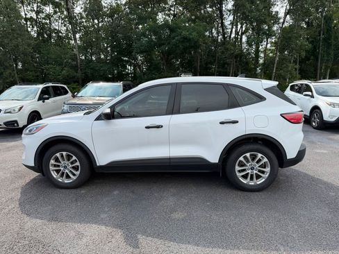 Used 2022 Ford Escape S AWD/4WD image 8