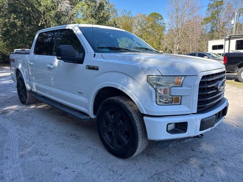 Used 2016 Ford F150 XLT w/ Equipment Group 302A Luxury AWD/4WD image 3