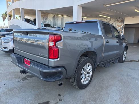 Used 2021 Chevrolet Silverado 1500 Custom image 4