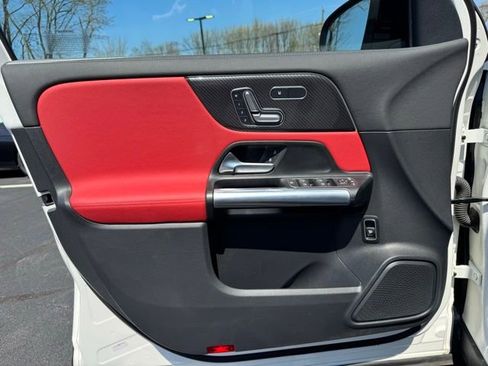 Certified 2023 Mercedes-Benz GLA 250 4MATIC image 19