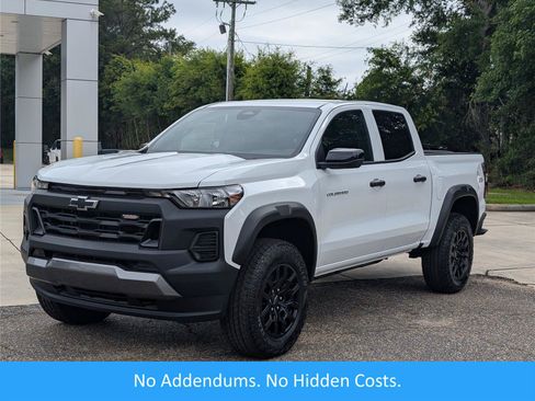 New 2026 Chevrolet Colorado Trail Boss AWD/4WD image 1
