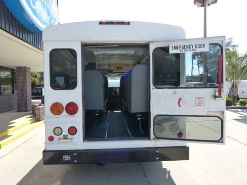 Used 2007 Chevrolet Express 3500 w/ School Bus Package image 13