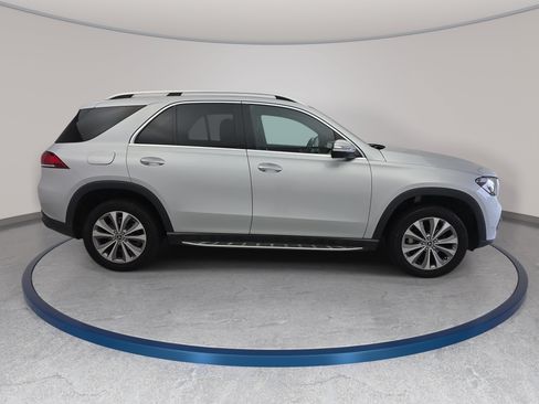 Used 2020 Mercedes-Benz GLE 350 4MATIC w/ Premium Package image 4