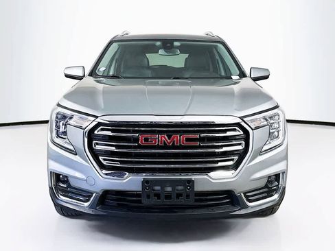 Used 2023 GMC Terrain SLT image 6
