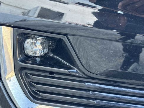 Used 2022 GMC Terrain Denali w/ Denali Premium Package image 10