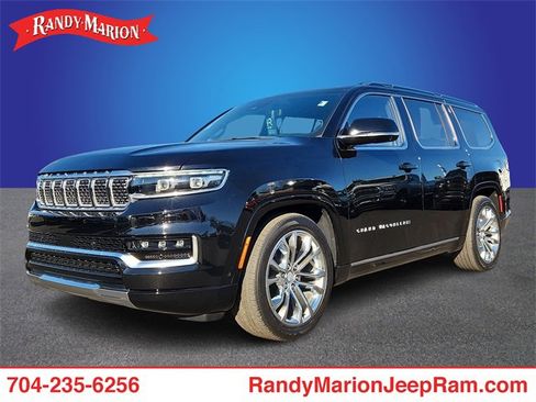 New 2022 Jeep Grand Wagoneer Series II w/ Premium Group II image 1