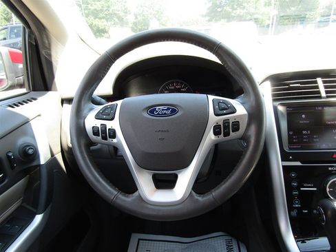 Used 2013 Ford Edge Limited AWD/4WD image 26