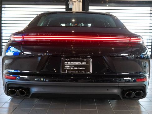 Certified 2025 Porsche Panamera 4S AWD/4WD image 8