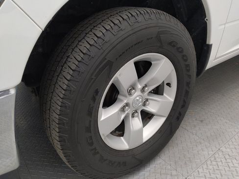 Used 2020 RAM 1500 Tradesman w/ Popular Equipment Group RWD image 31